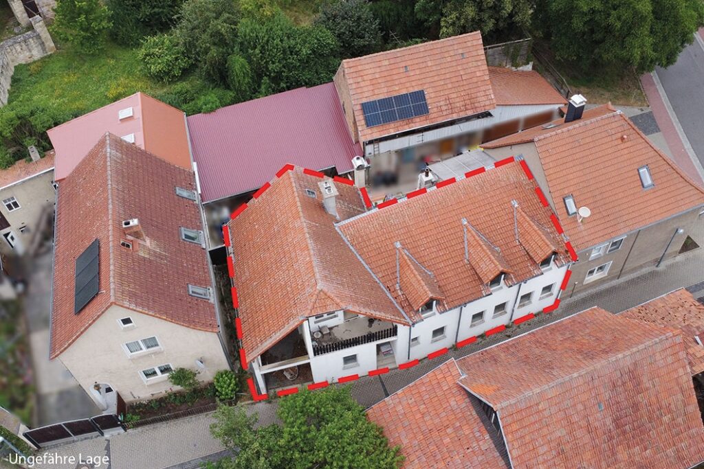 Luftaufnahme mit Anzeichnung