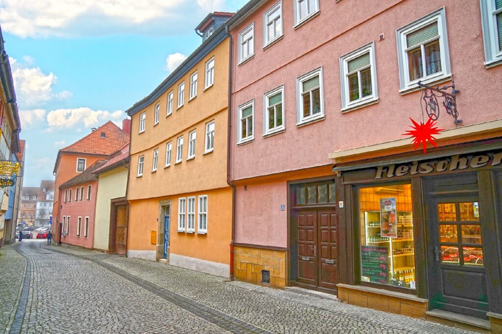 Straßenansicht Markt 22 u. Bertholdstraße 3