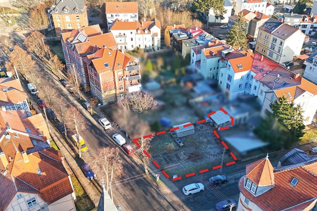 Luftaufnahme Front-/Seitenansicht