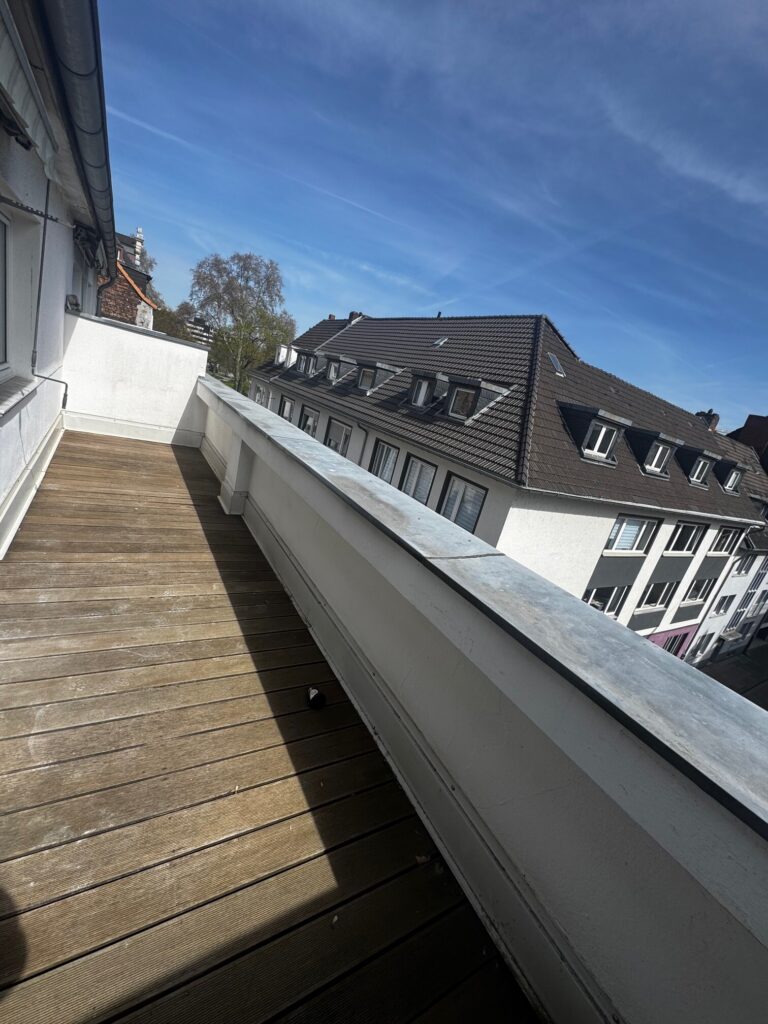 Großzügiger Balkon