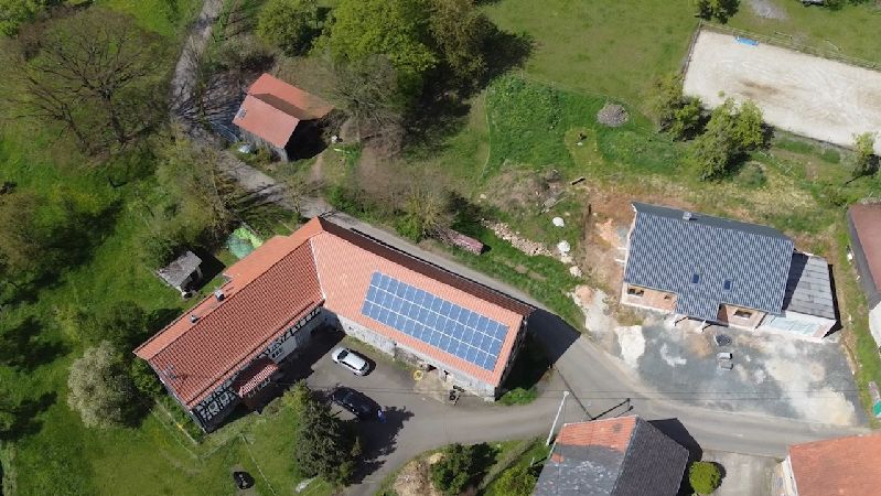 Luftbild mit Reitplatz