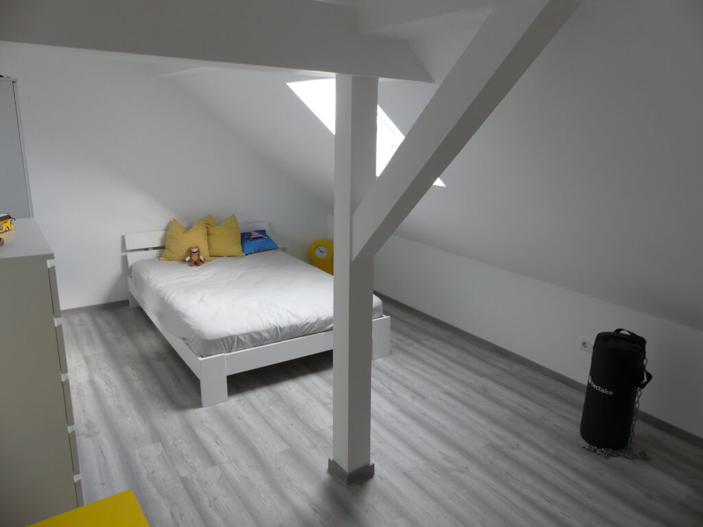 Zimmer Einheit 2