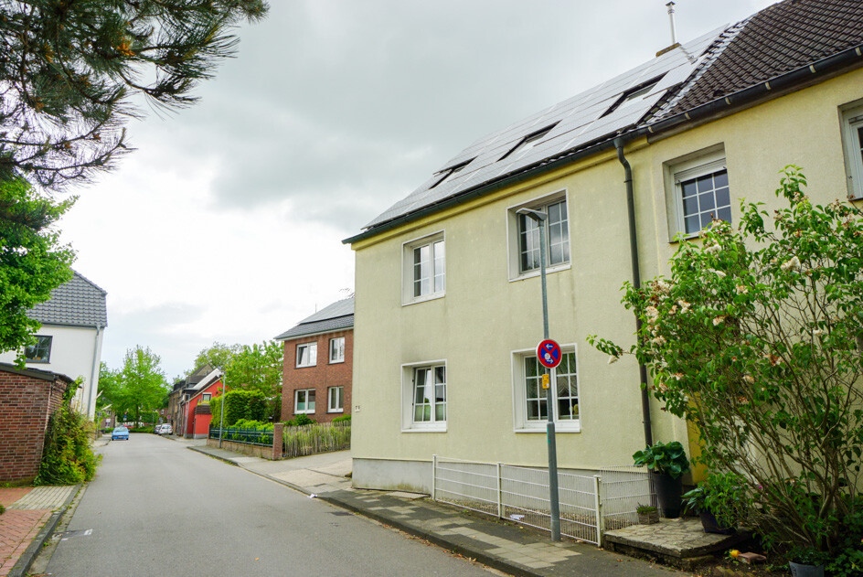Straelen: Zweifamilienhaus