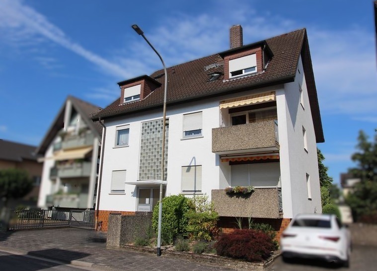 Straßenansicht