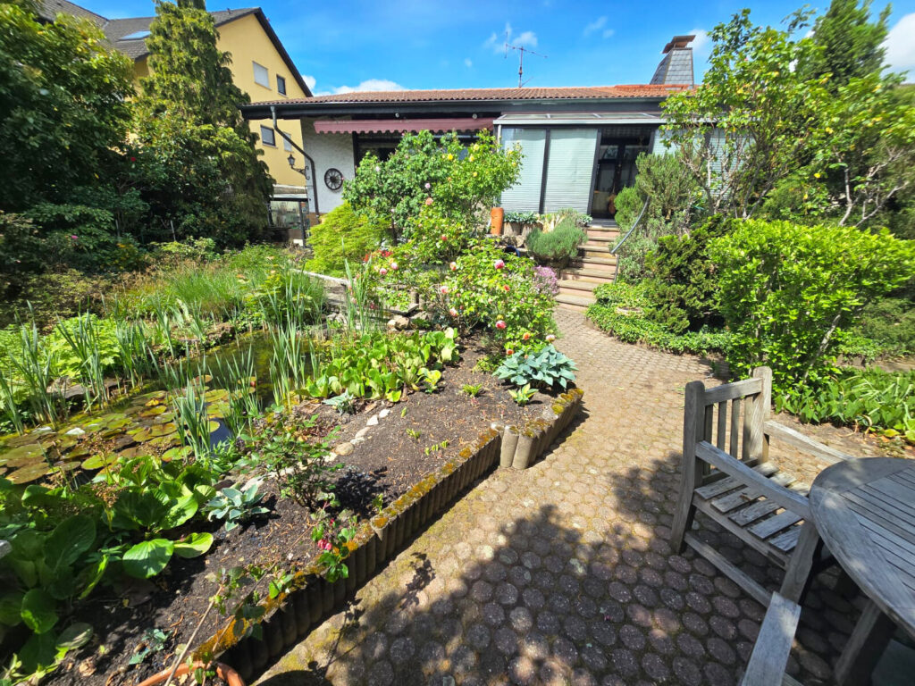 Hausansicht Gartenseite