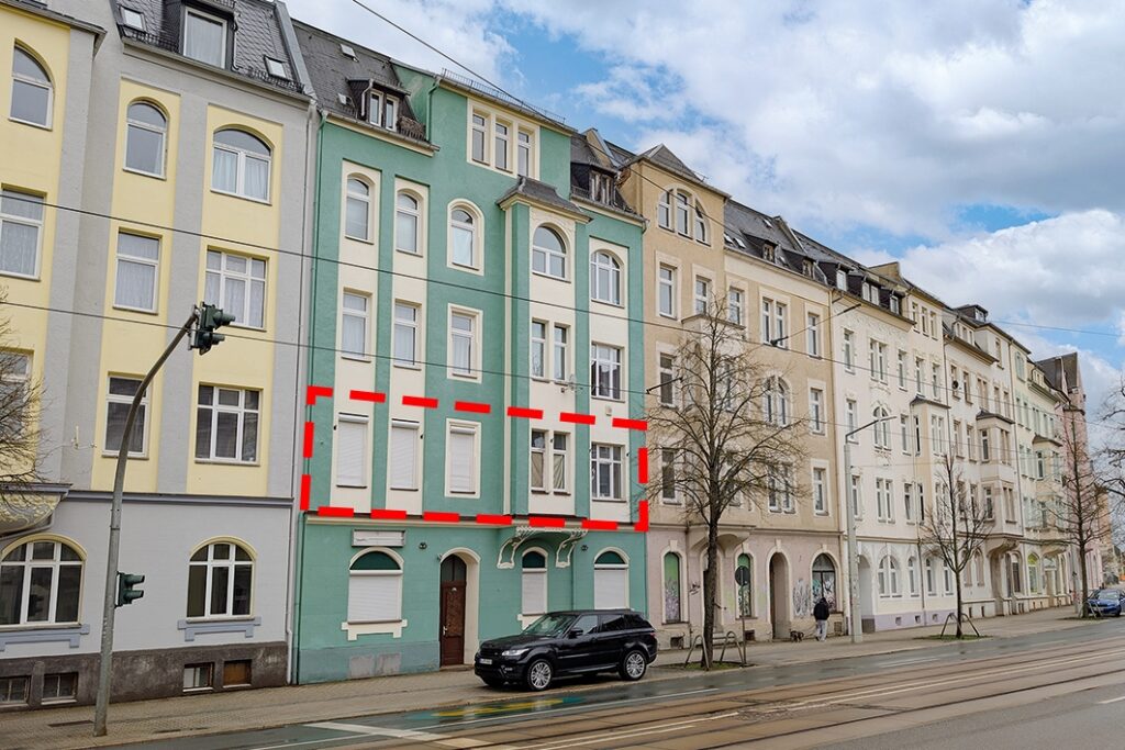 Frontansicht des Gebäudes