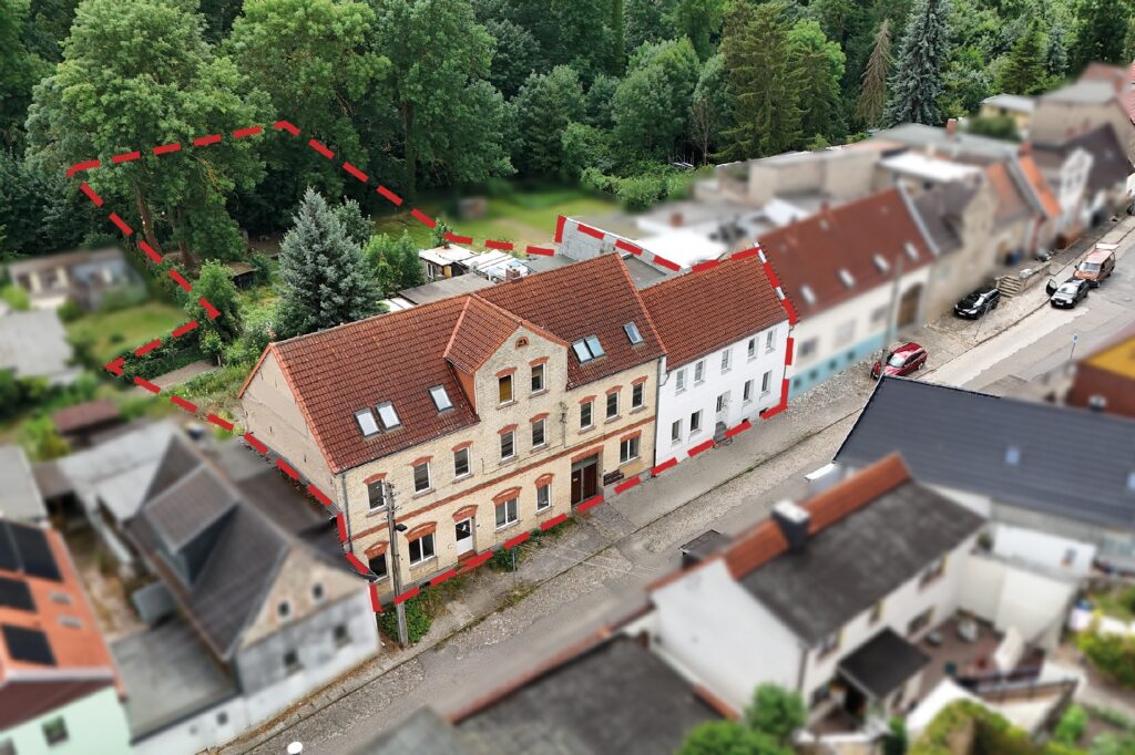 Straßenansicht