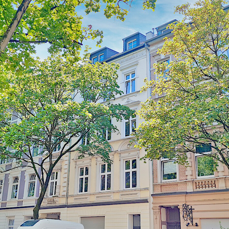 Straßenansicht